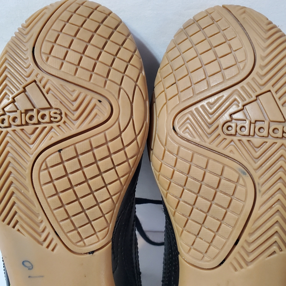 Adidas Copa Kids Boys Black & Solar Yellow Indoor Soccer Shoes Size 4 FX1973 - Picture 13 of 14